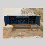 Vintage midnight blue row