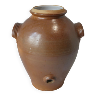 Vinegar pitcher in sandstone