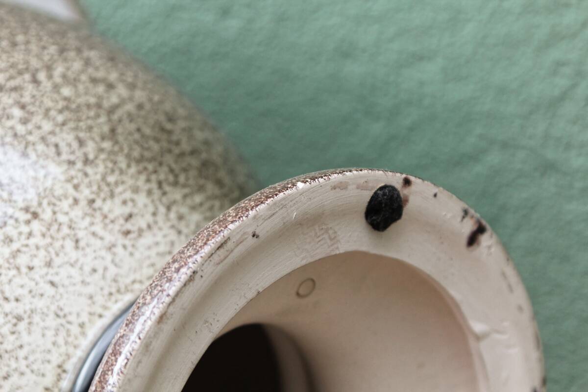 Vintage lamp, speckled ceramic base