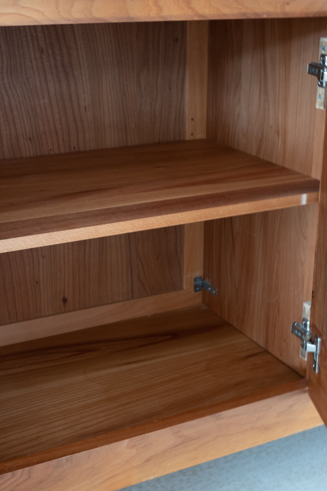 Enfilade en orme blond, Maison Regain