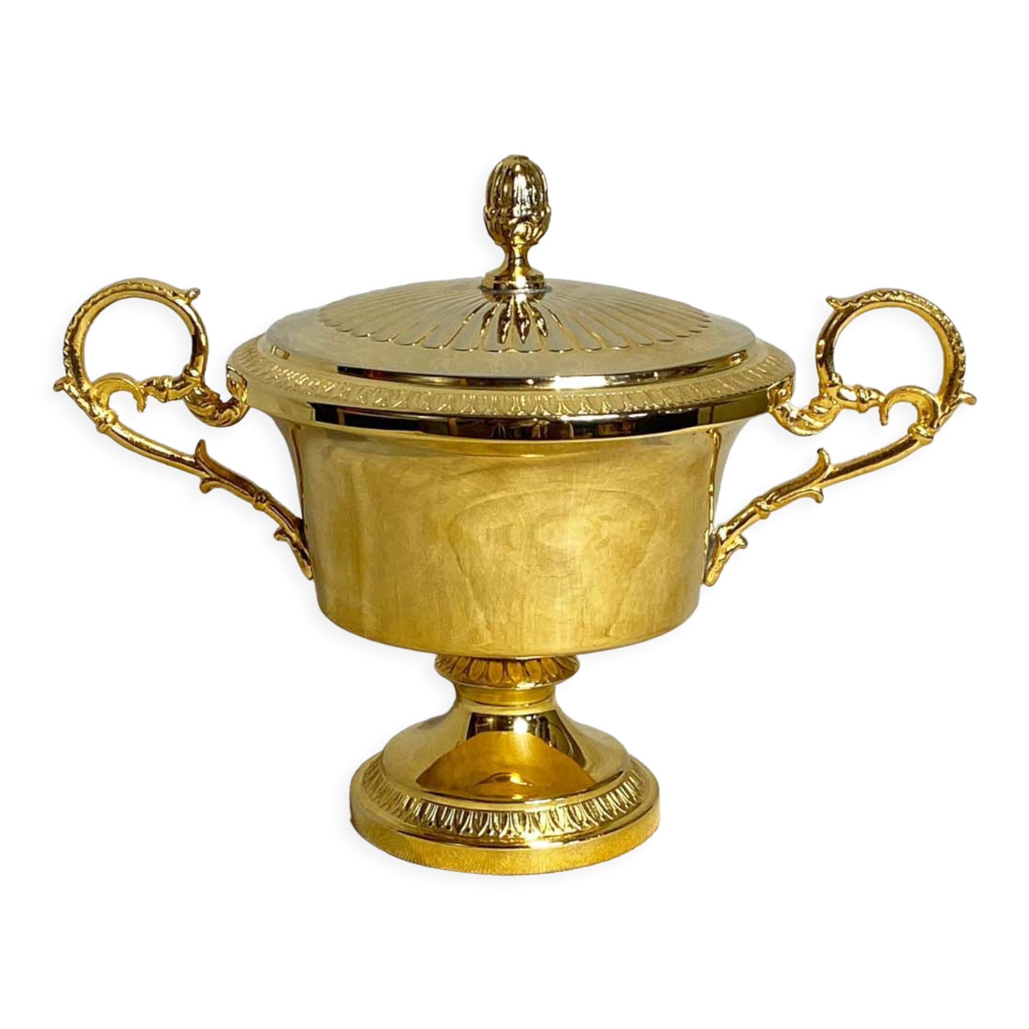 Sweeten in gilded metal. very good condition