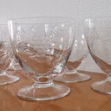 Set of 8 old glasses on base with chiseled decor