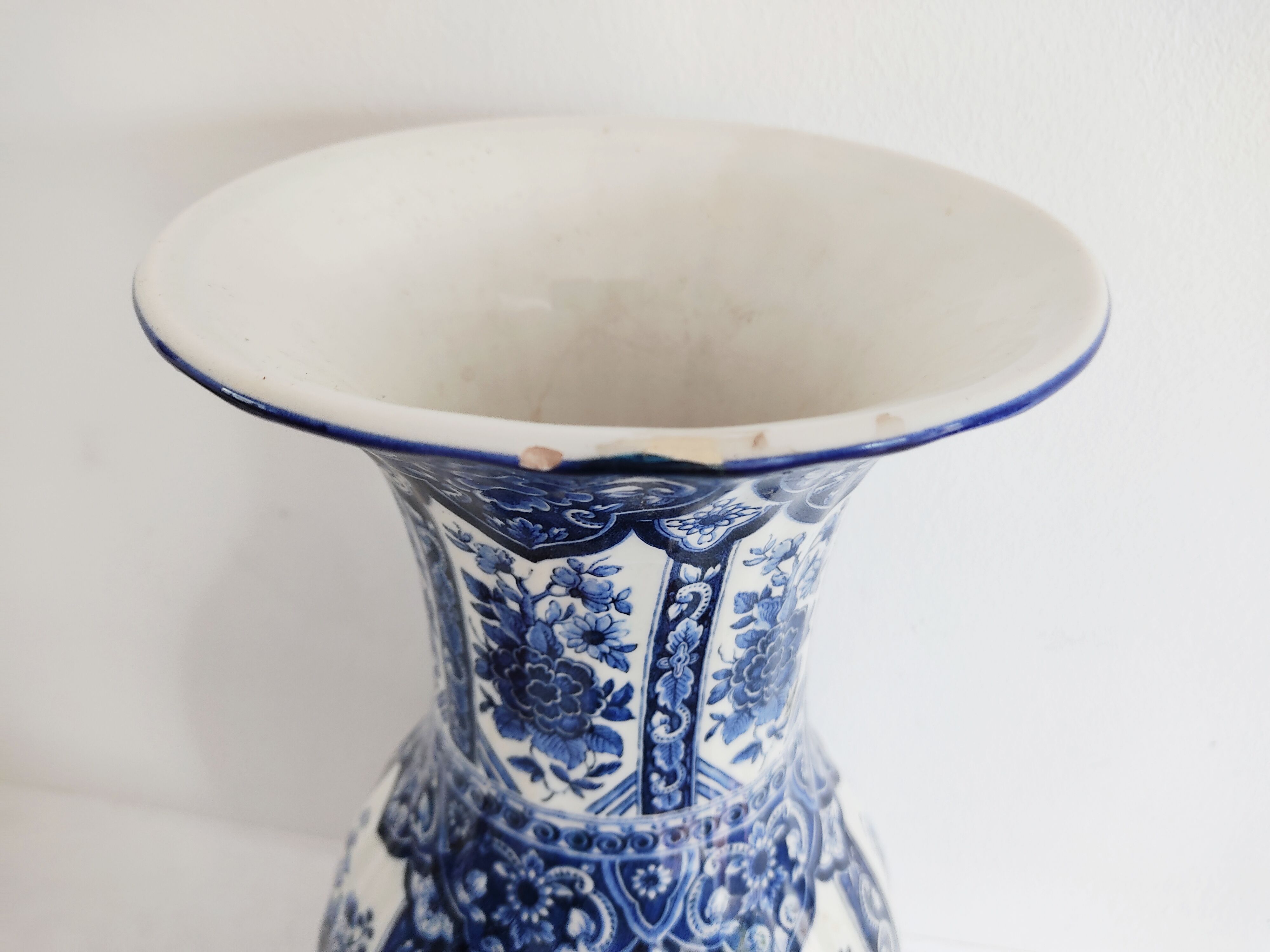 Vase decor Delft model Delfia Italy