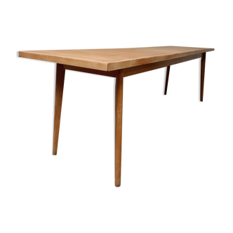 Bistro table