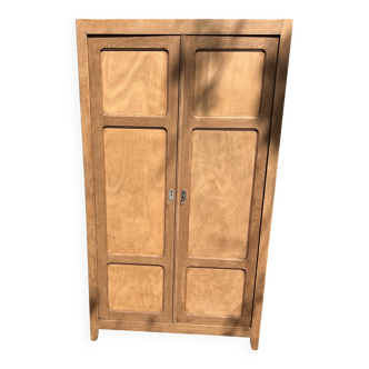 Armoire type parisienne bois rénové