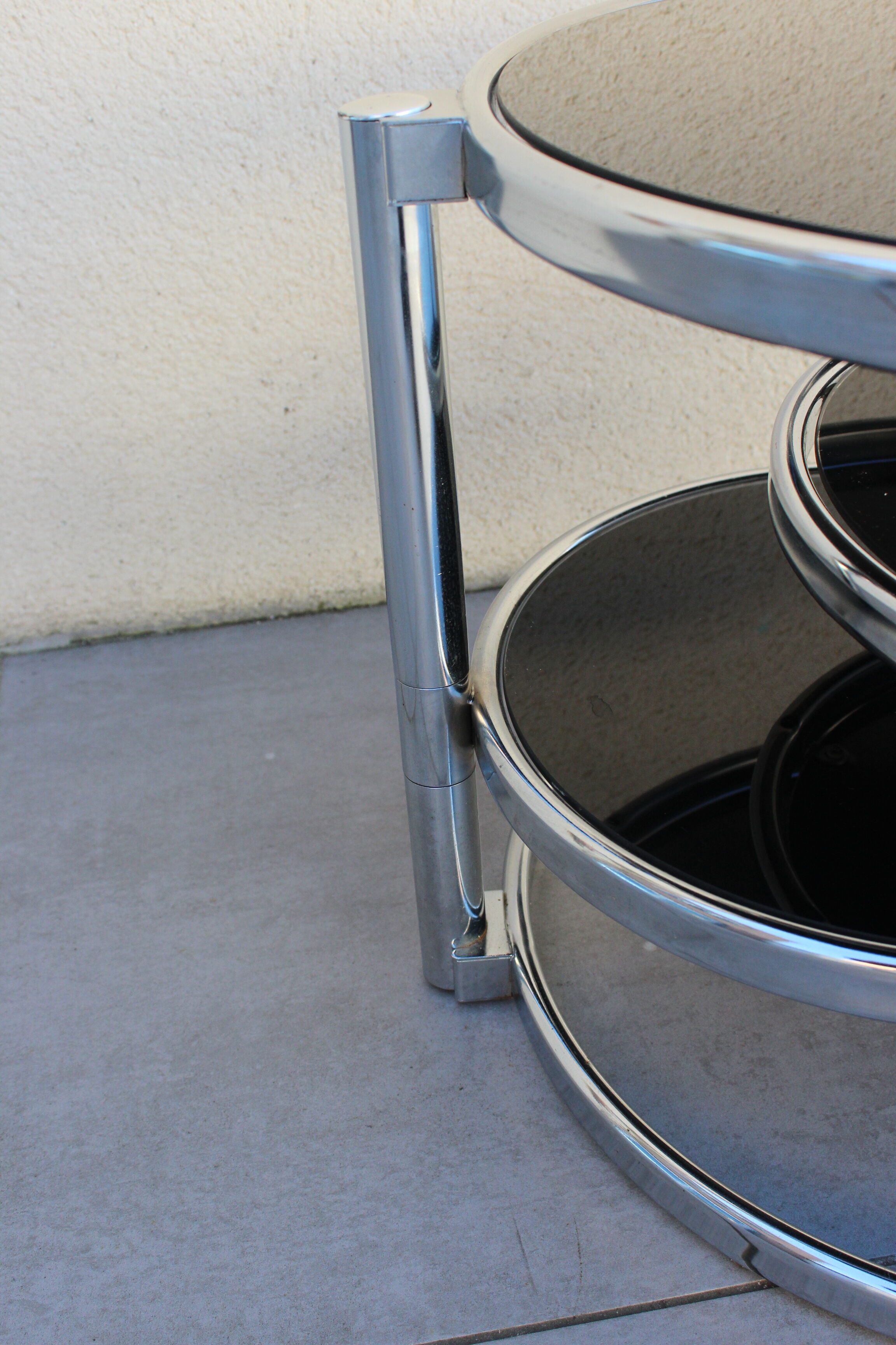 GLASS COFFEE TABLE, SWIVEL LEITMOTIV LOUNGE TABLE, design