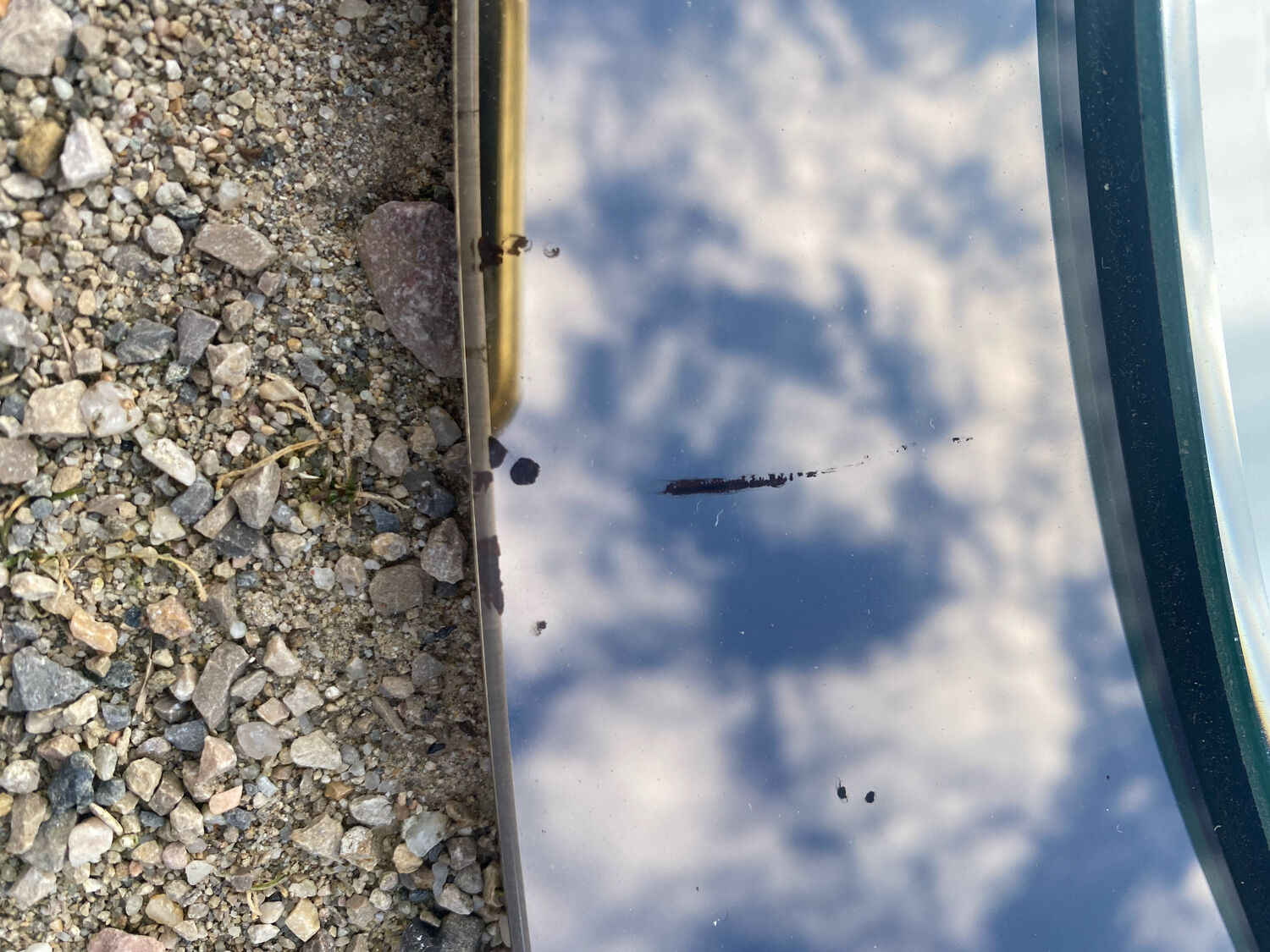 Mirror illuminating bathroom design, 79x60 cm