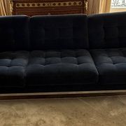Canapé 3 place Florence Knoll velours bleu marine