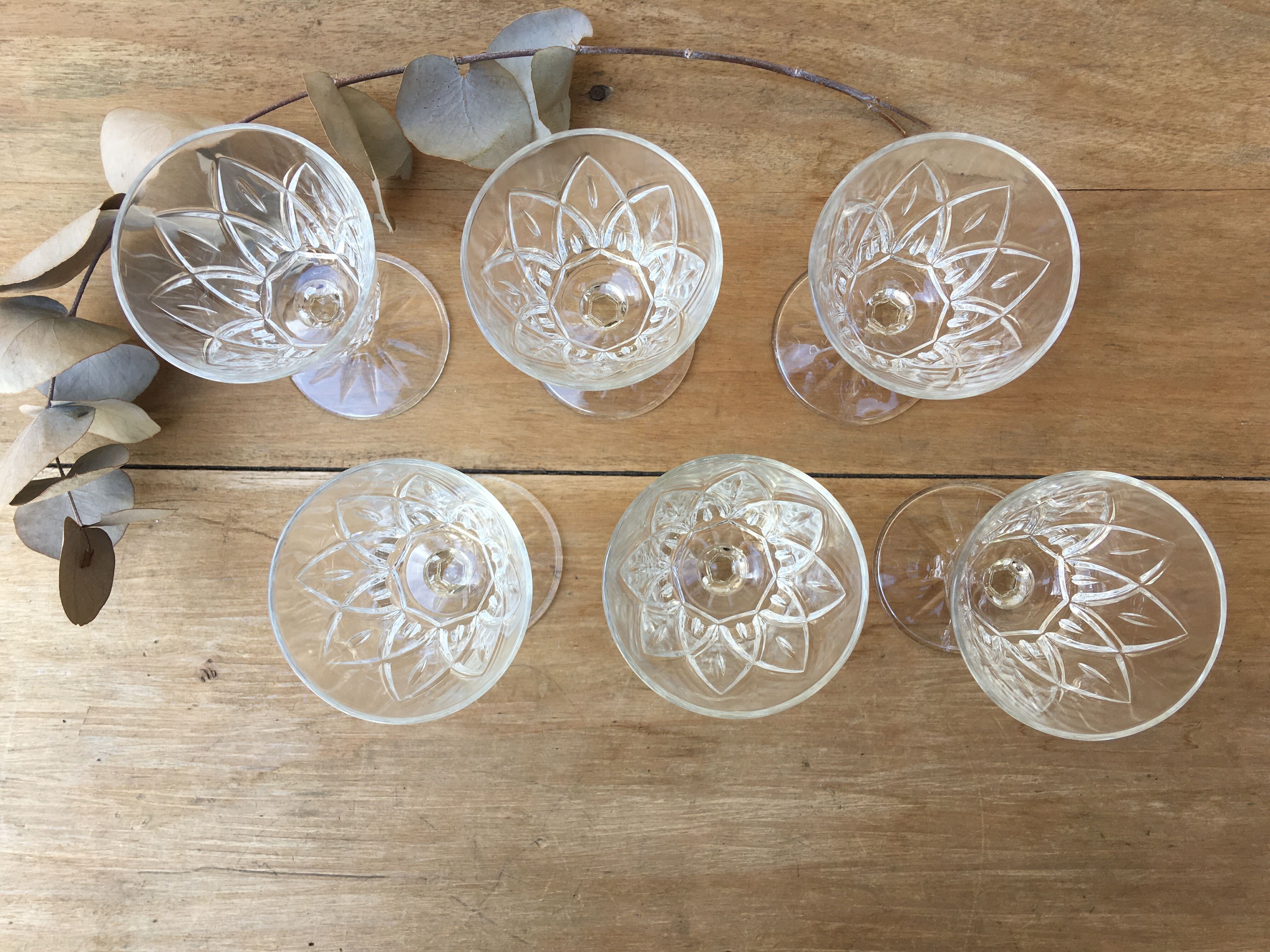 Set of 6 vintage glasses