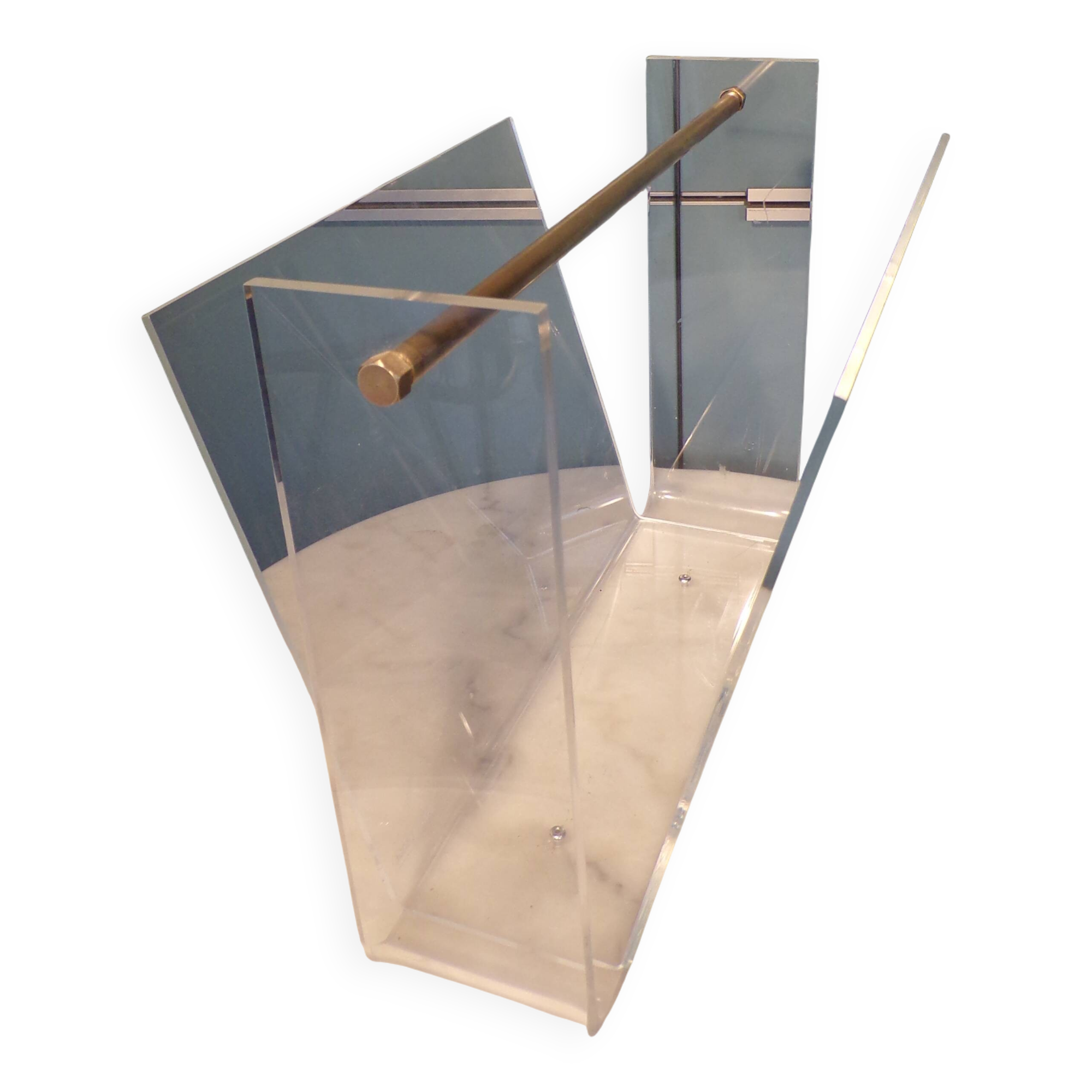 Omega magazine rack by David Lange