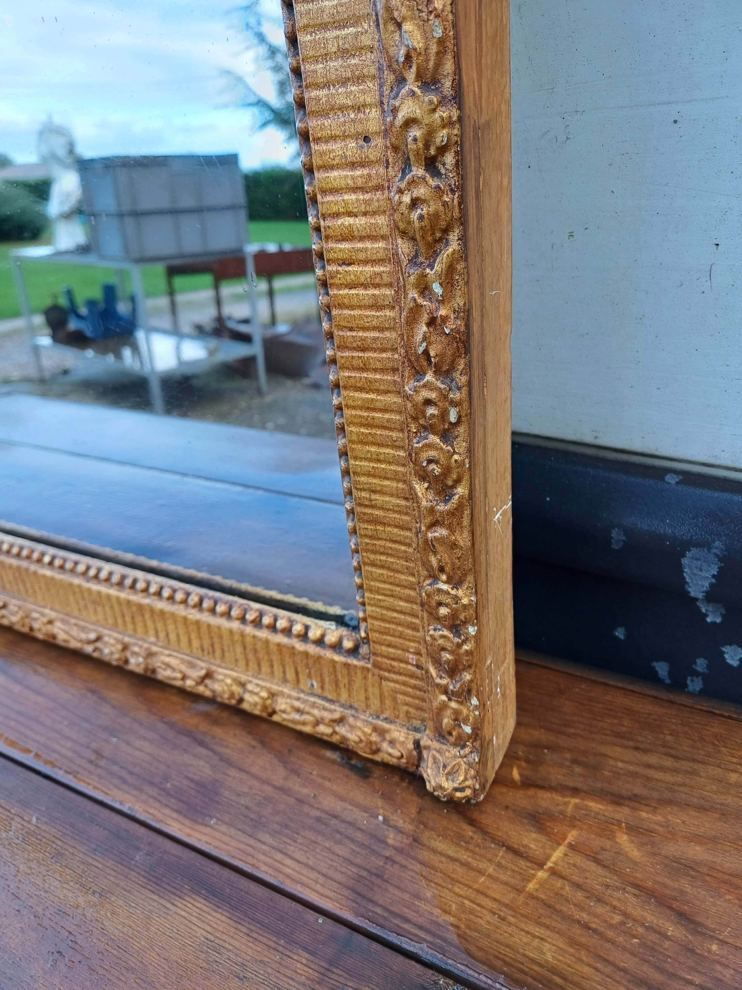 Miroir 19 éme Bois et Stuck Doré