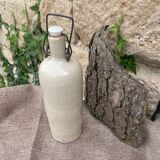 Bouteille en grès