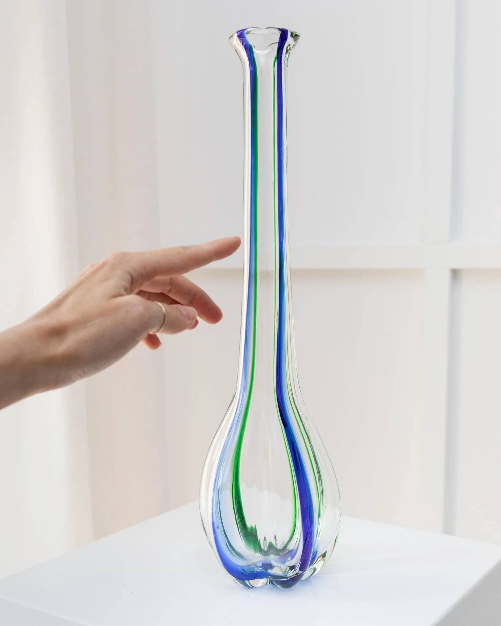 Vase en verre vintage Murano Archimede Seguso XL, transparent avec détails bleus et verts, forme citrouille, Italie années 1970
