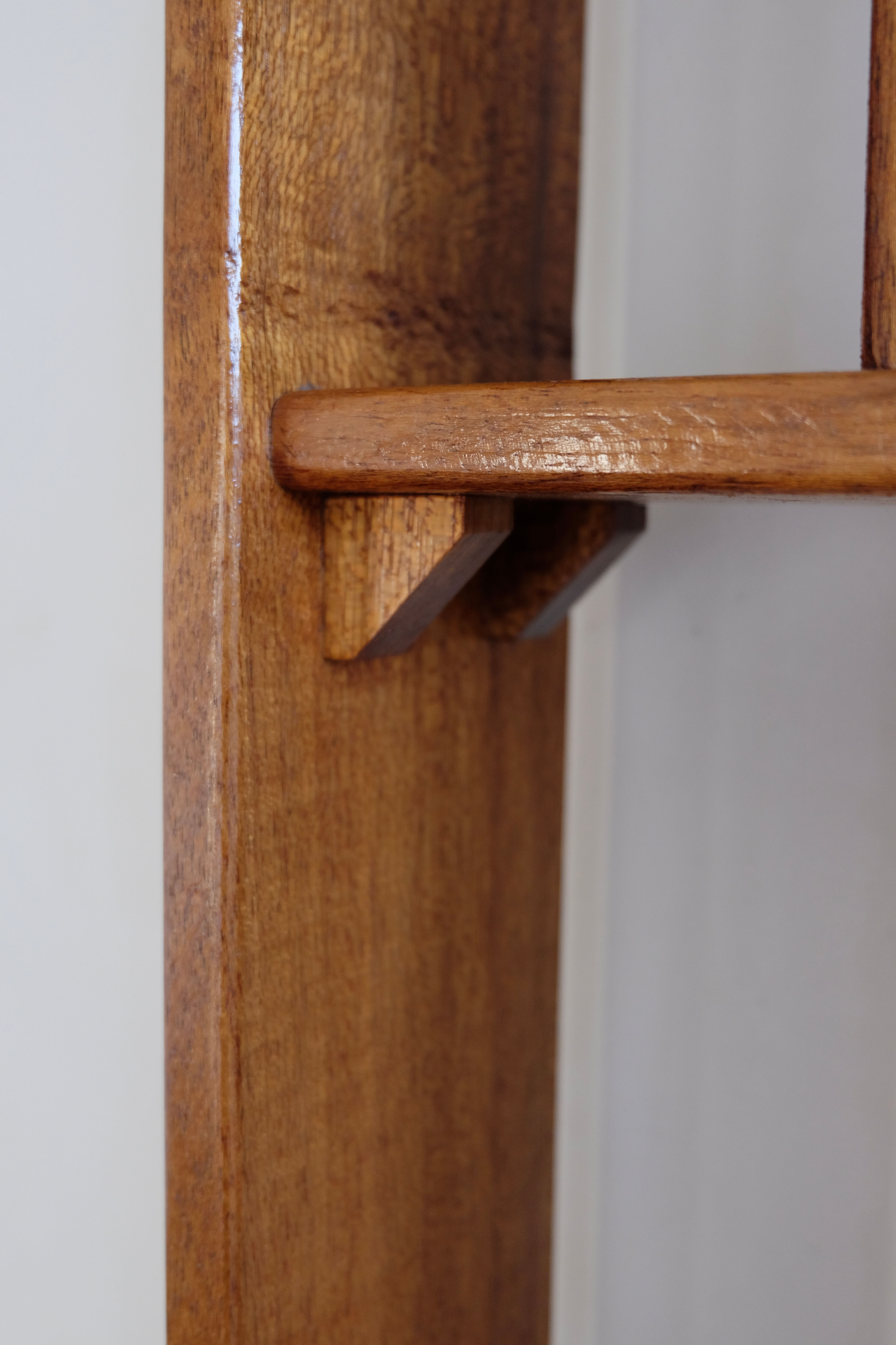Wooden corner shelves