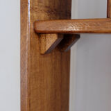 Etagères d'angle en bois