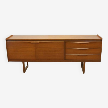 Stonehill vintage teak sideboard 'Lydney' | 182.5 cm