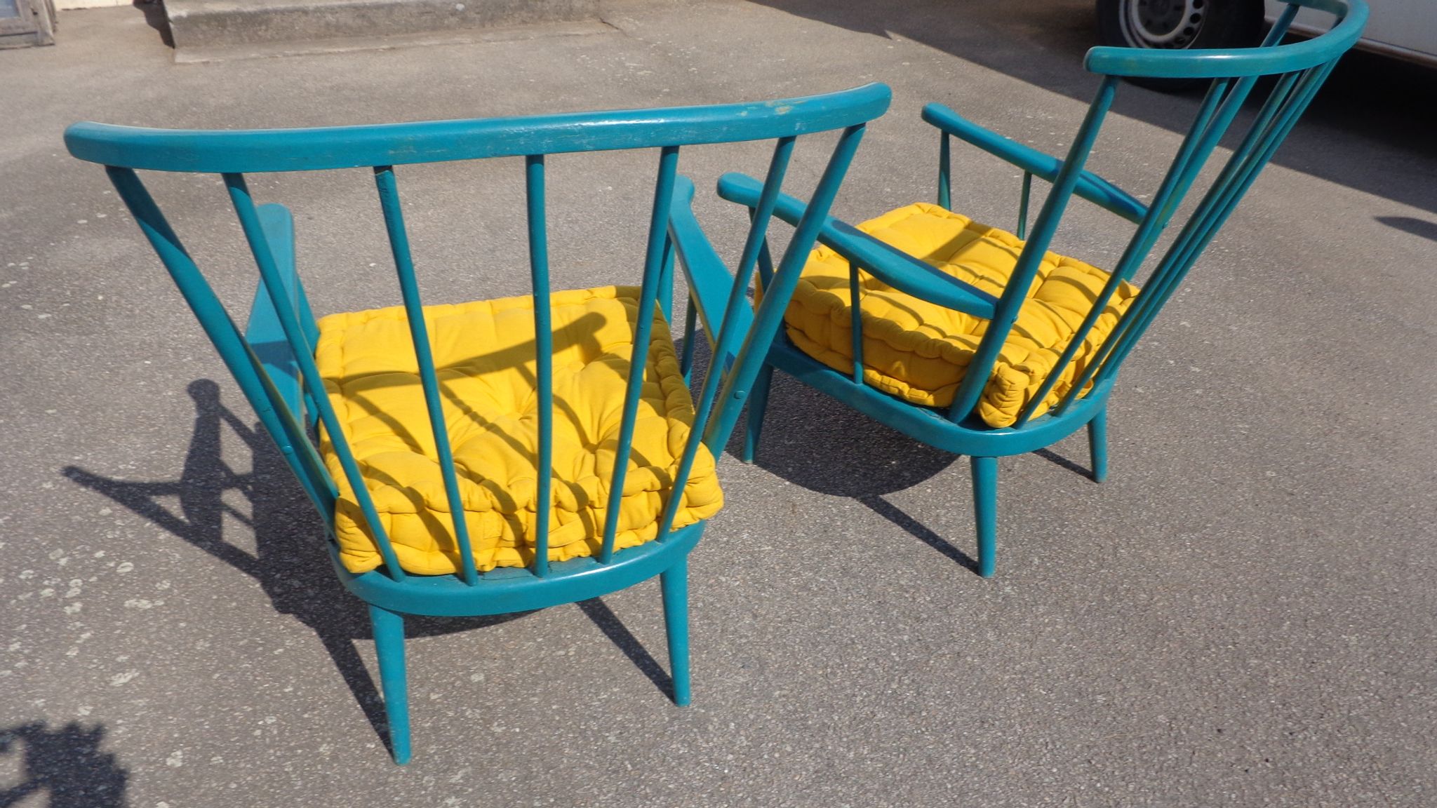 Paire de fauteuils Baumann éventails