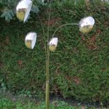 5-spoke lily of the valley floor lamp