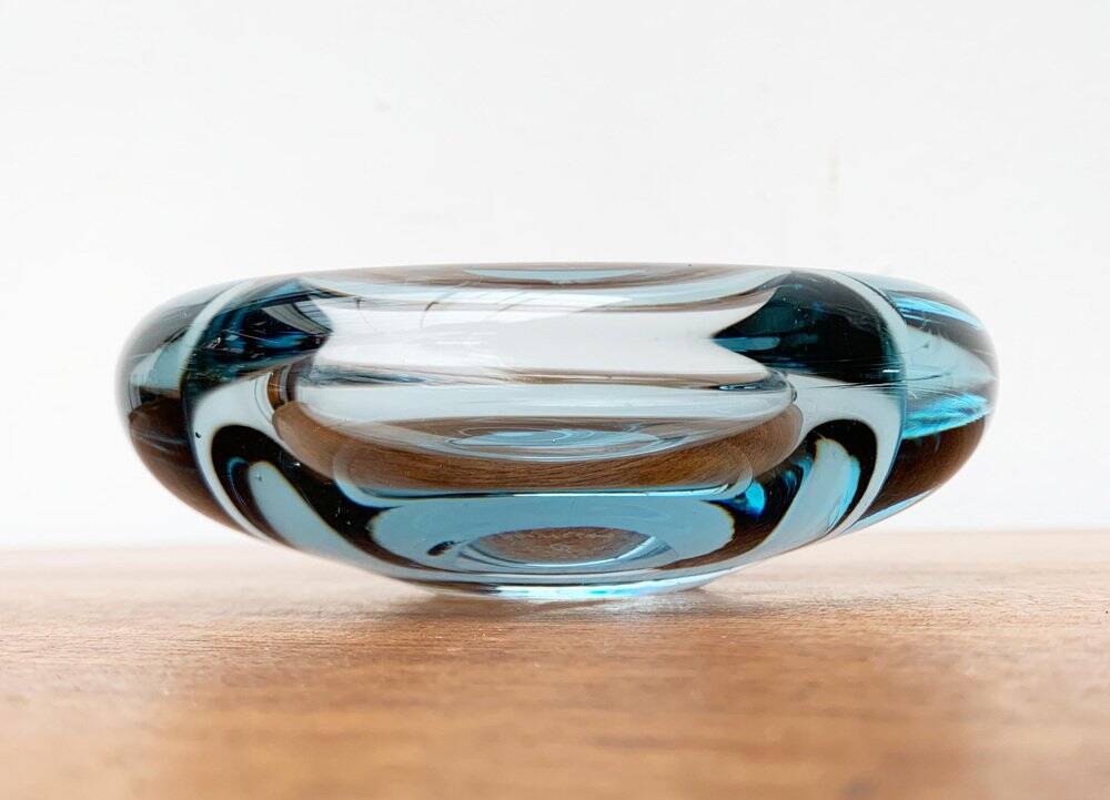 Set of 2 Danish glass bowls from the mid-century by Per Lütken for Holmegaard, 1960s.