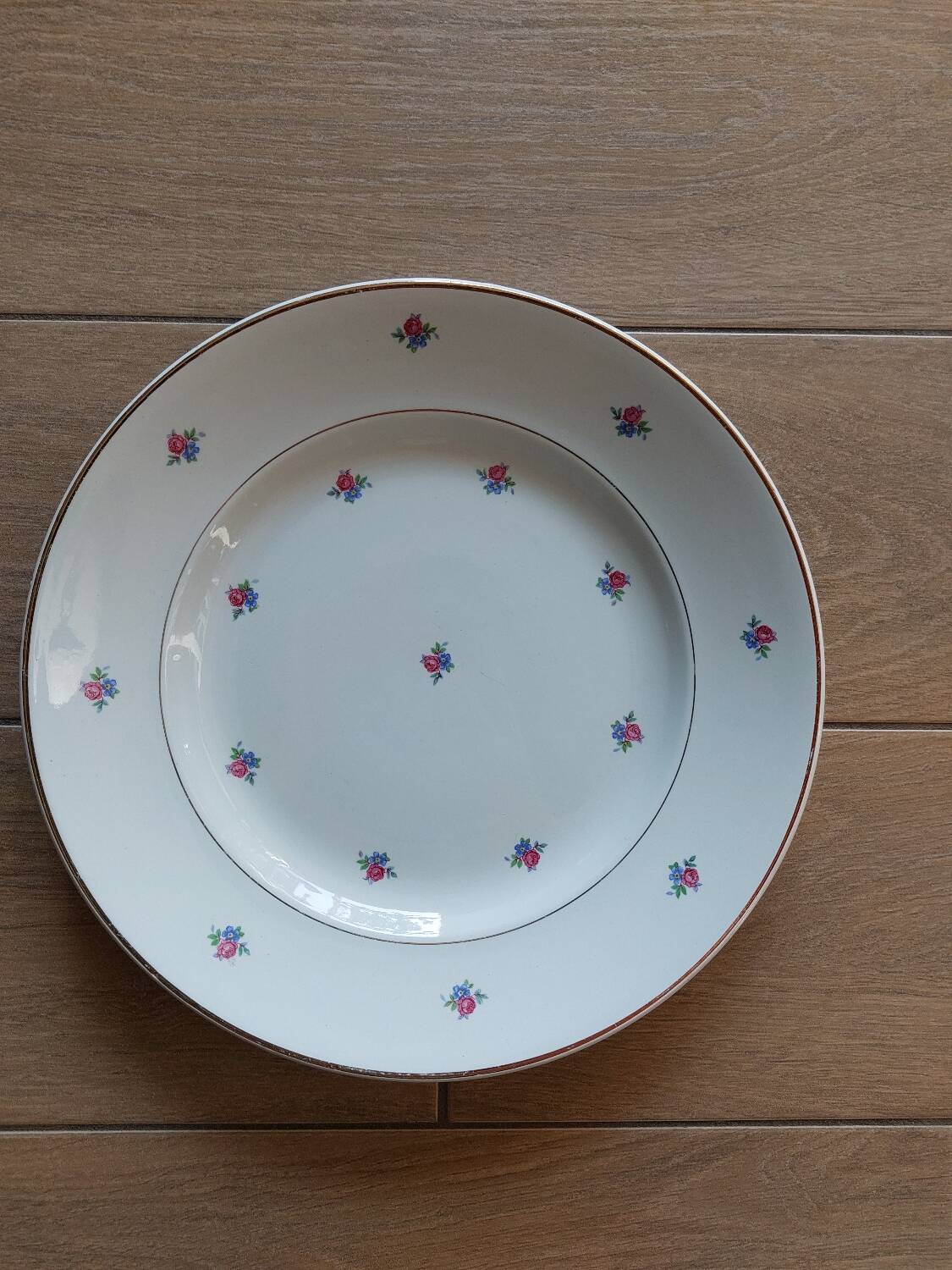 KG Lunéville serving dish