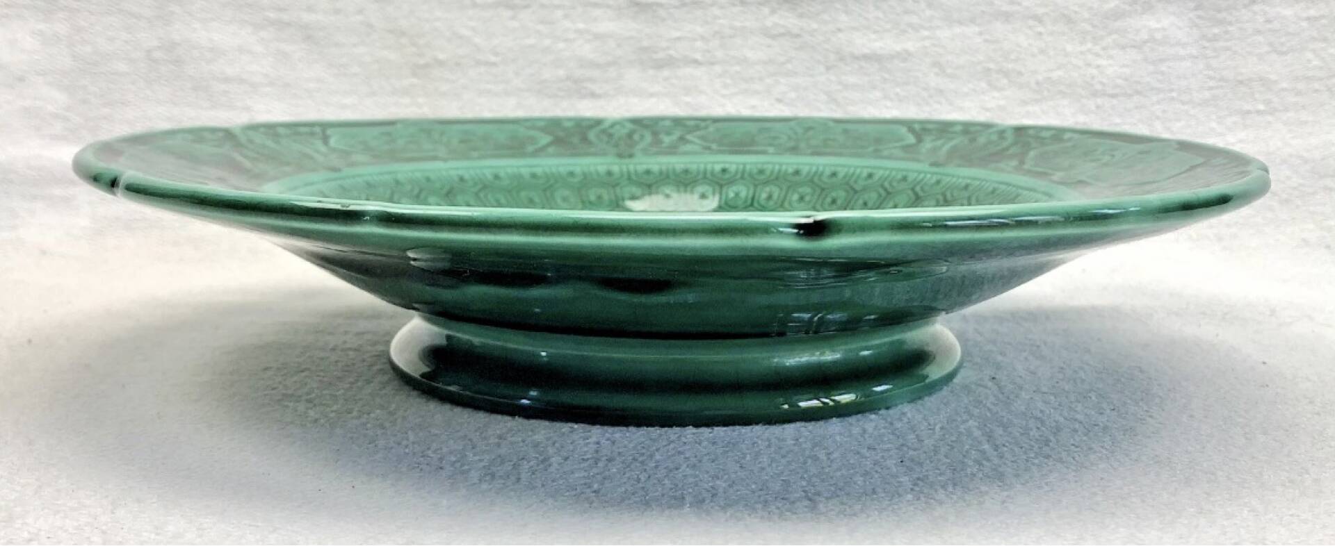 Footed compote with shaded enamels Sarreguemines majolica