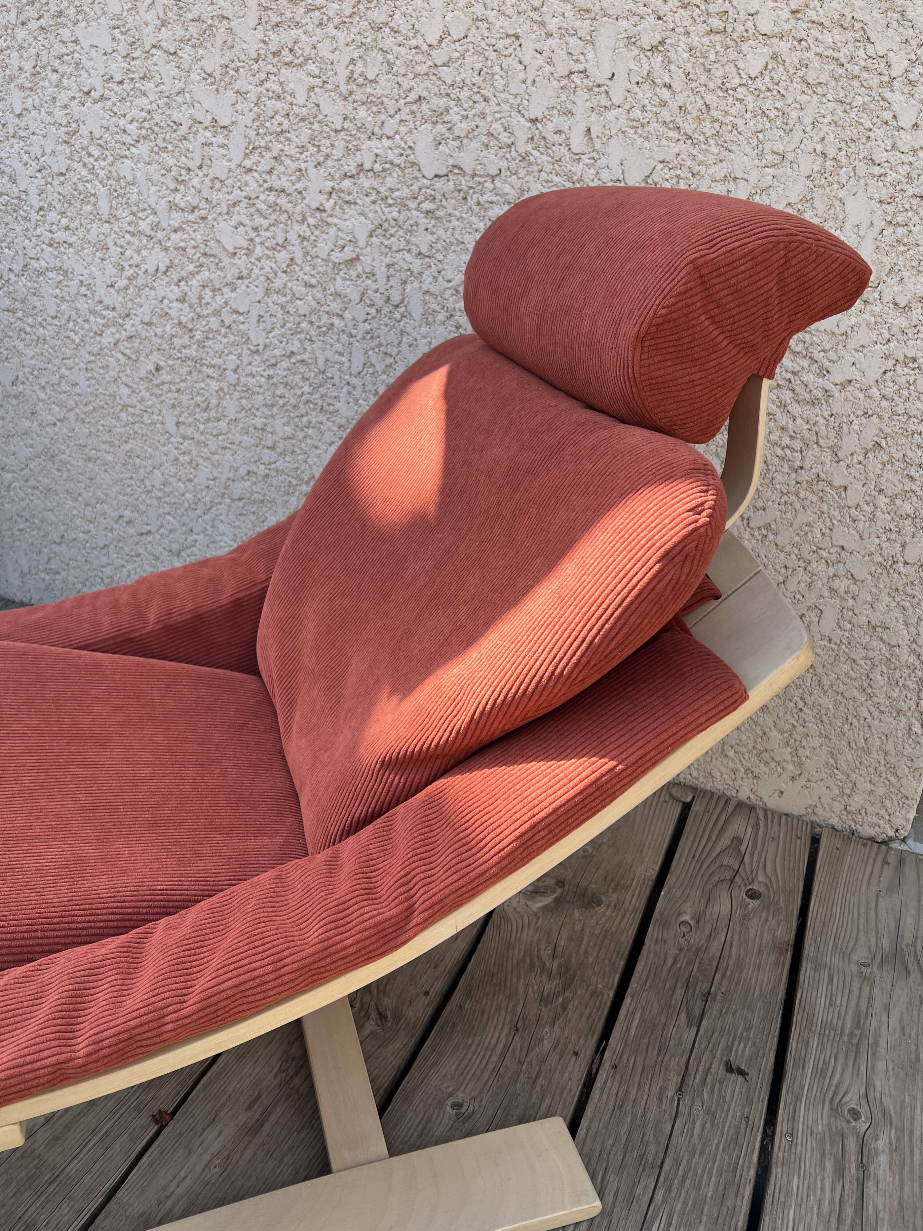Kroken armchair