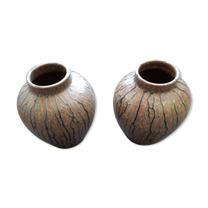 une paire de vases art-déco