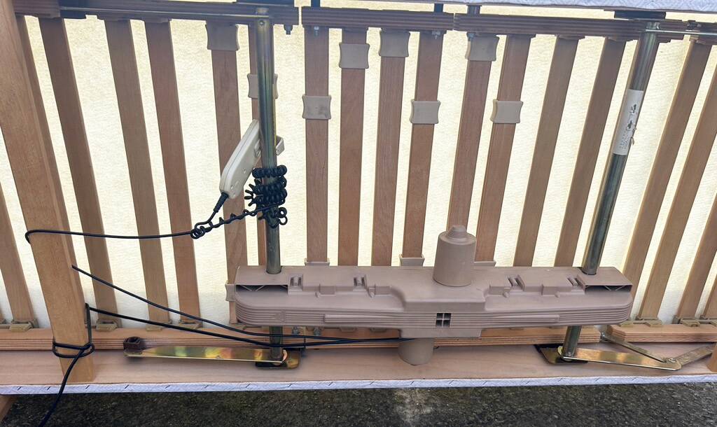 Electric double bed, varnished wood, vintage, 1960s