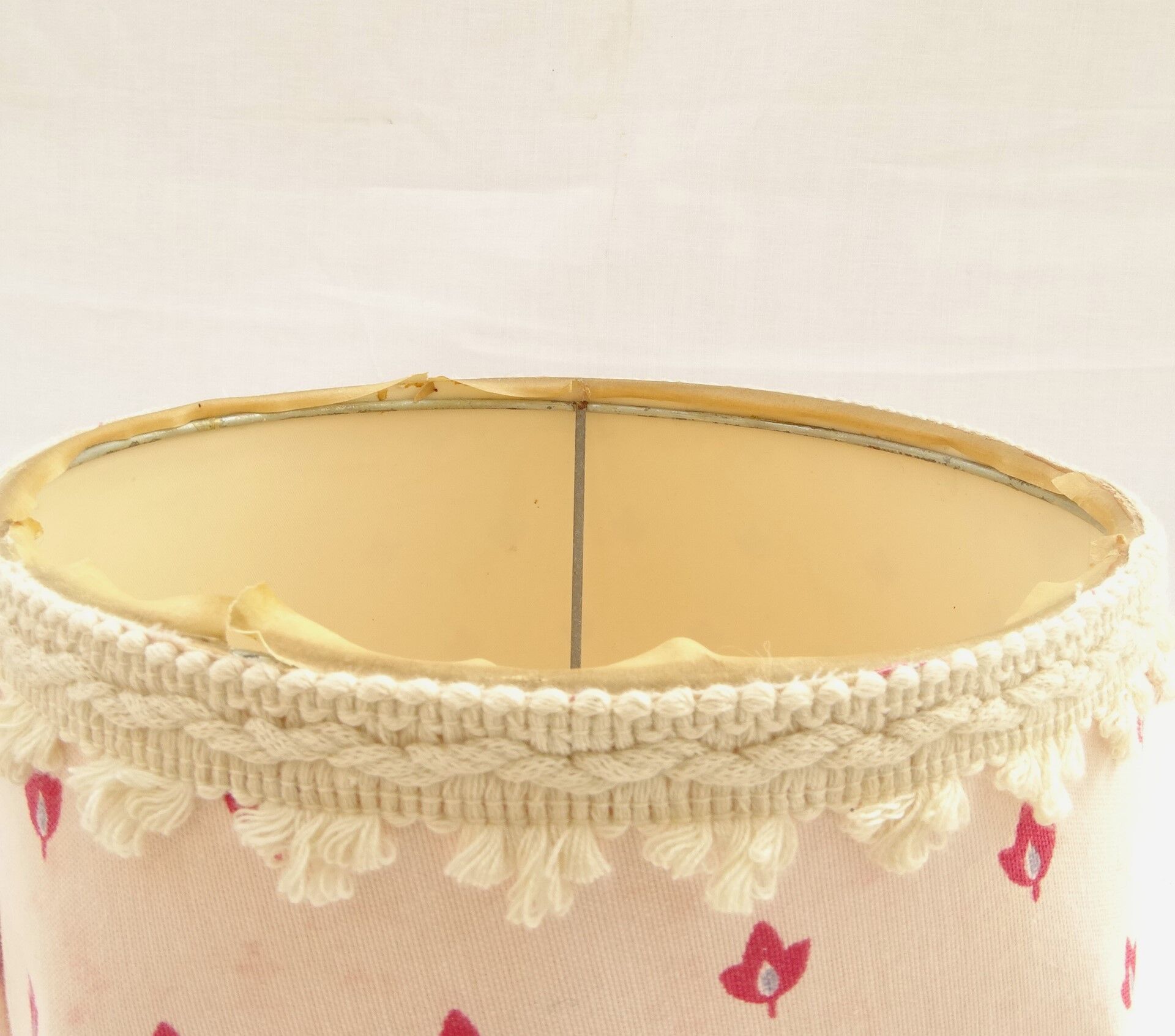 Pair of lamps  feet in white marble