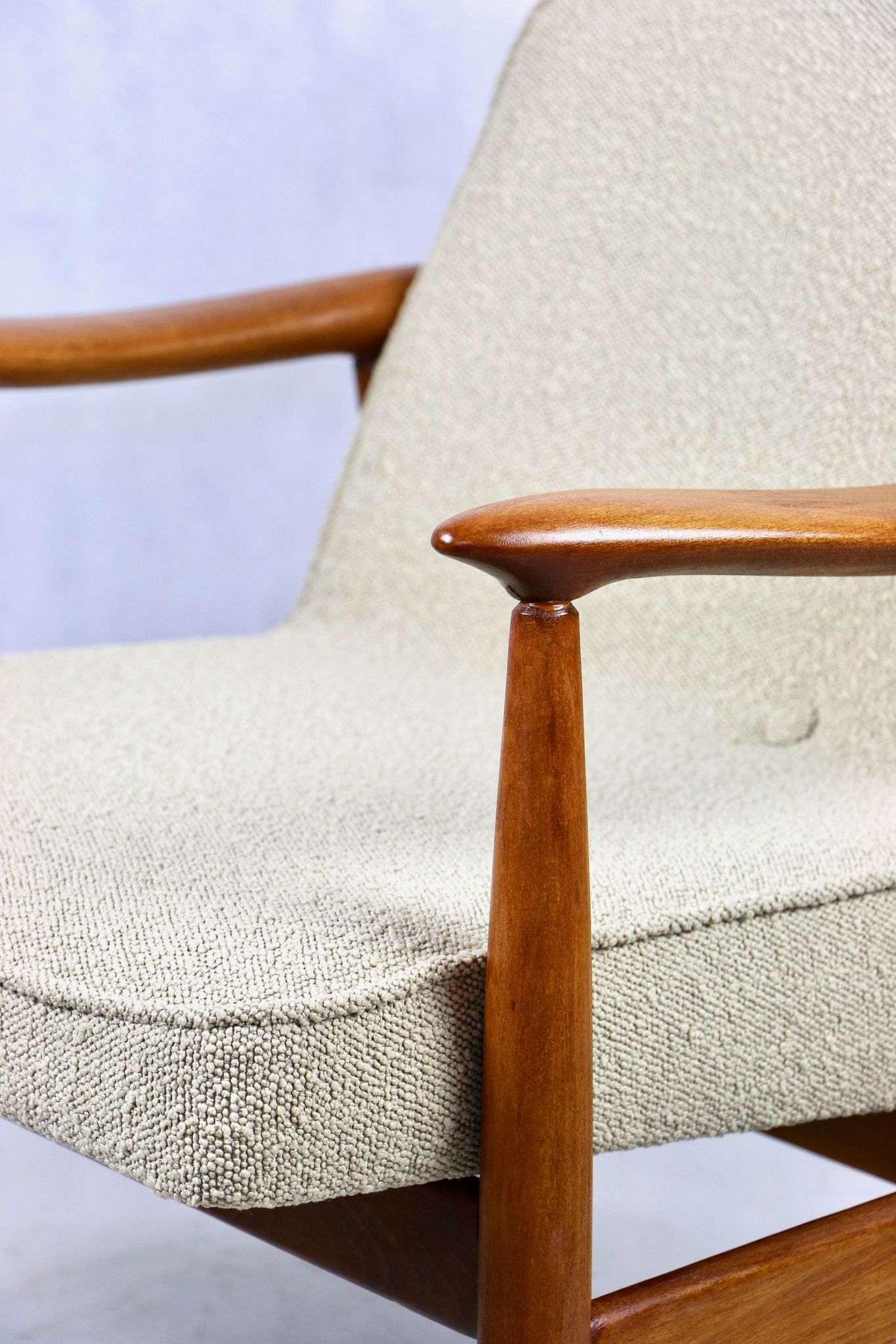 GFM 300-202 armchair in beige boucle by J Kedziorek 1970s