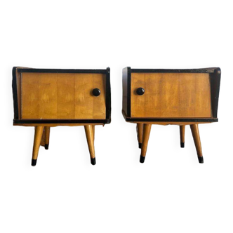 Set of 2 vintage mini cabinet / nedstand tables