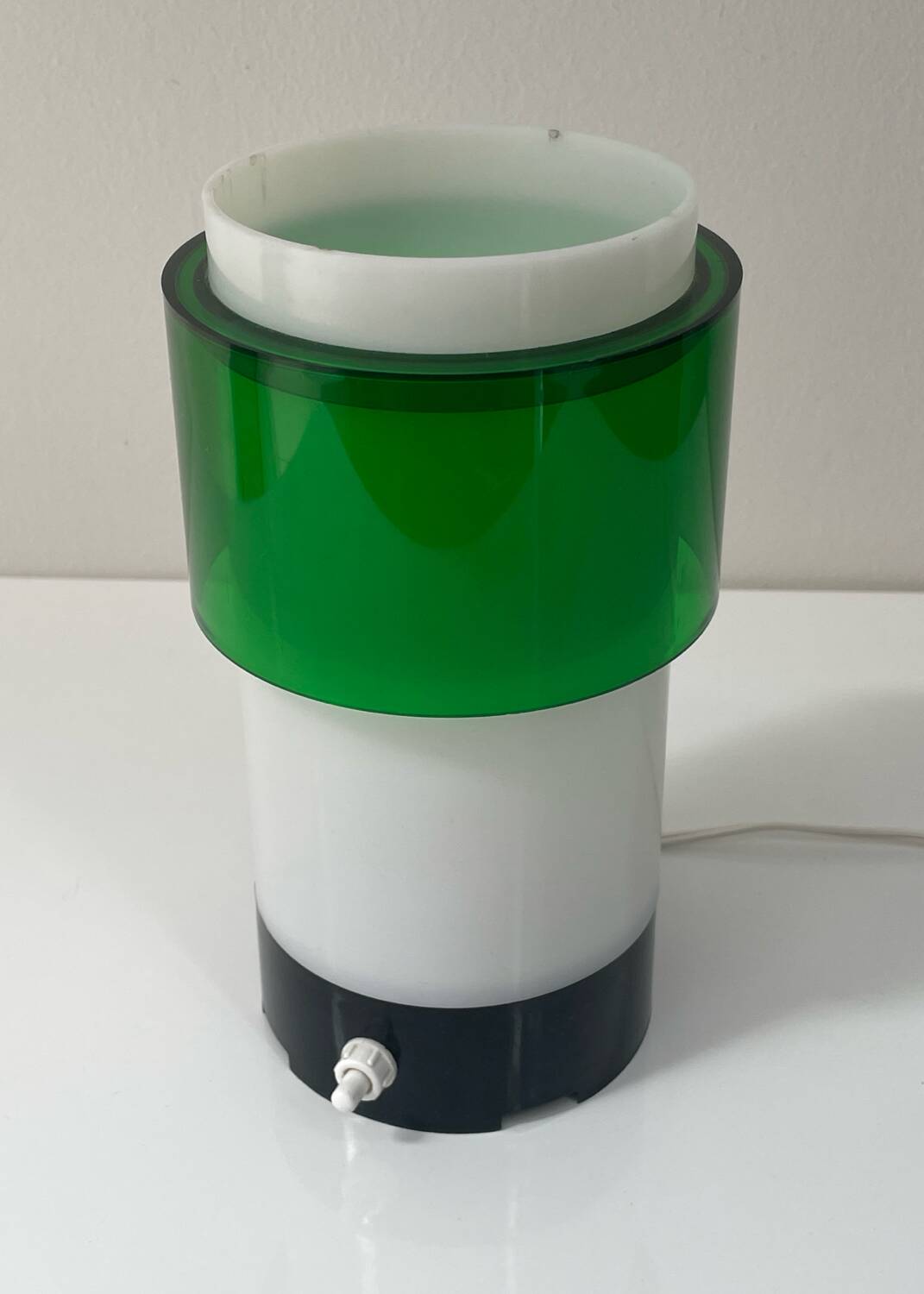 Small vintage lamp in plexiglass, Space Age style, 1970s.