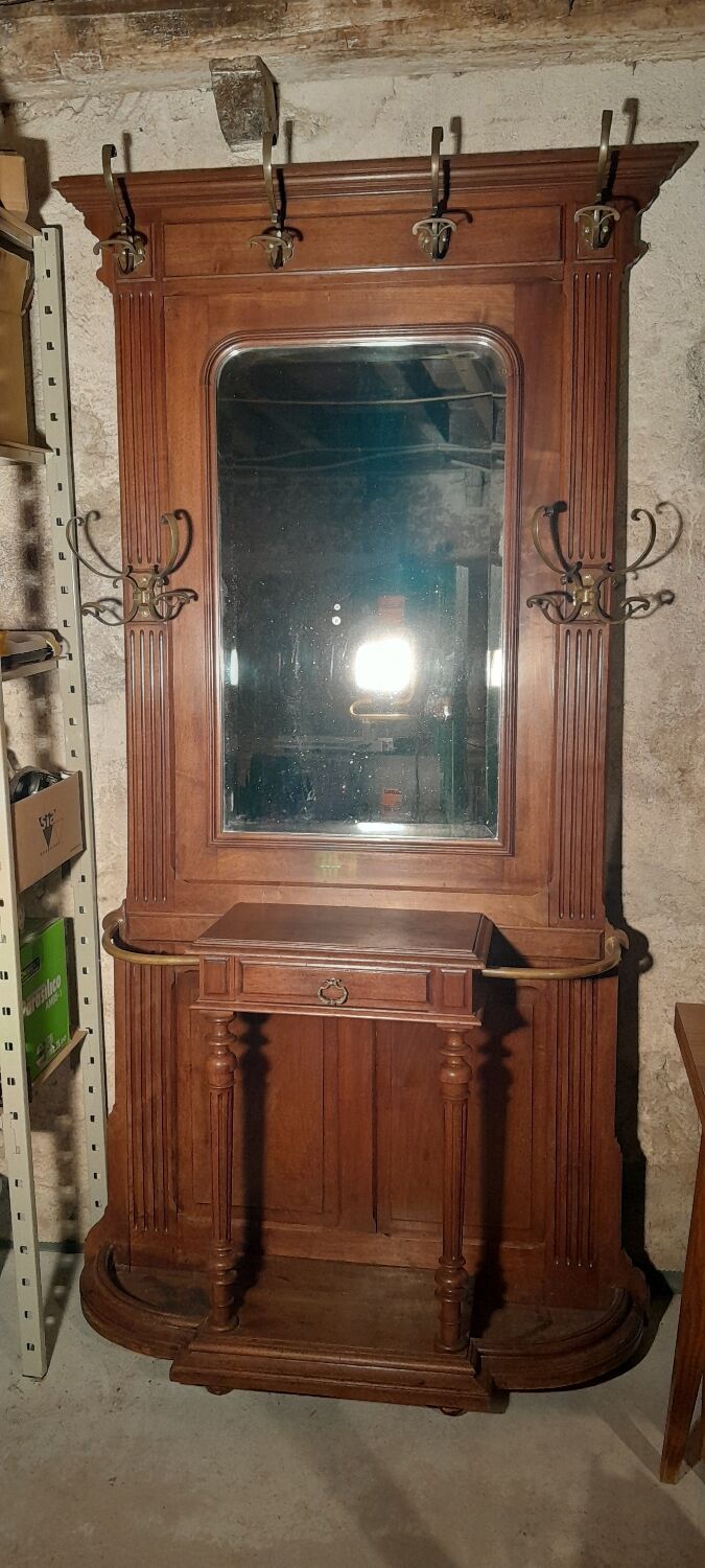 Walnut coat rack wardrobe