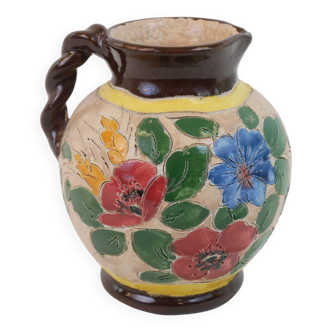 Vase Vallauris Massier à motifs de fleurs, signé sous la base