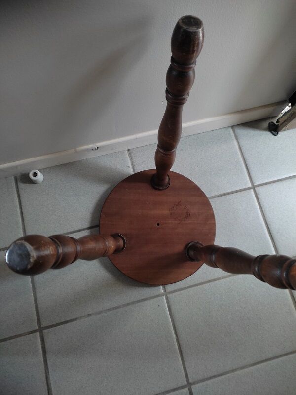 Solid wood stool legs varnished tripod patinated dp 0123251