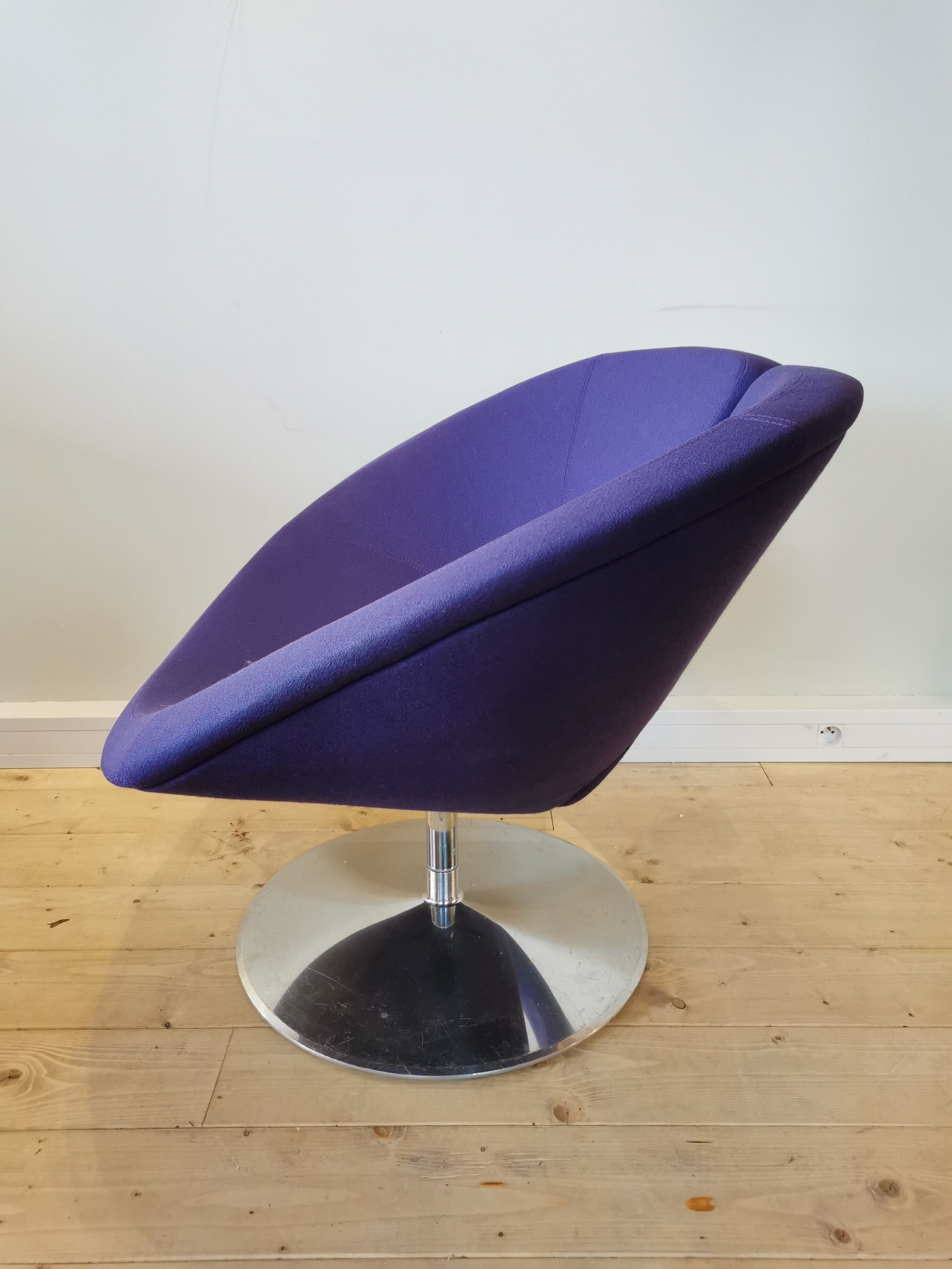 Pair of armchairs "Apollo" by Patrick Norguet for Artifort