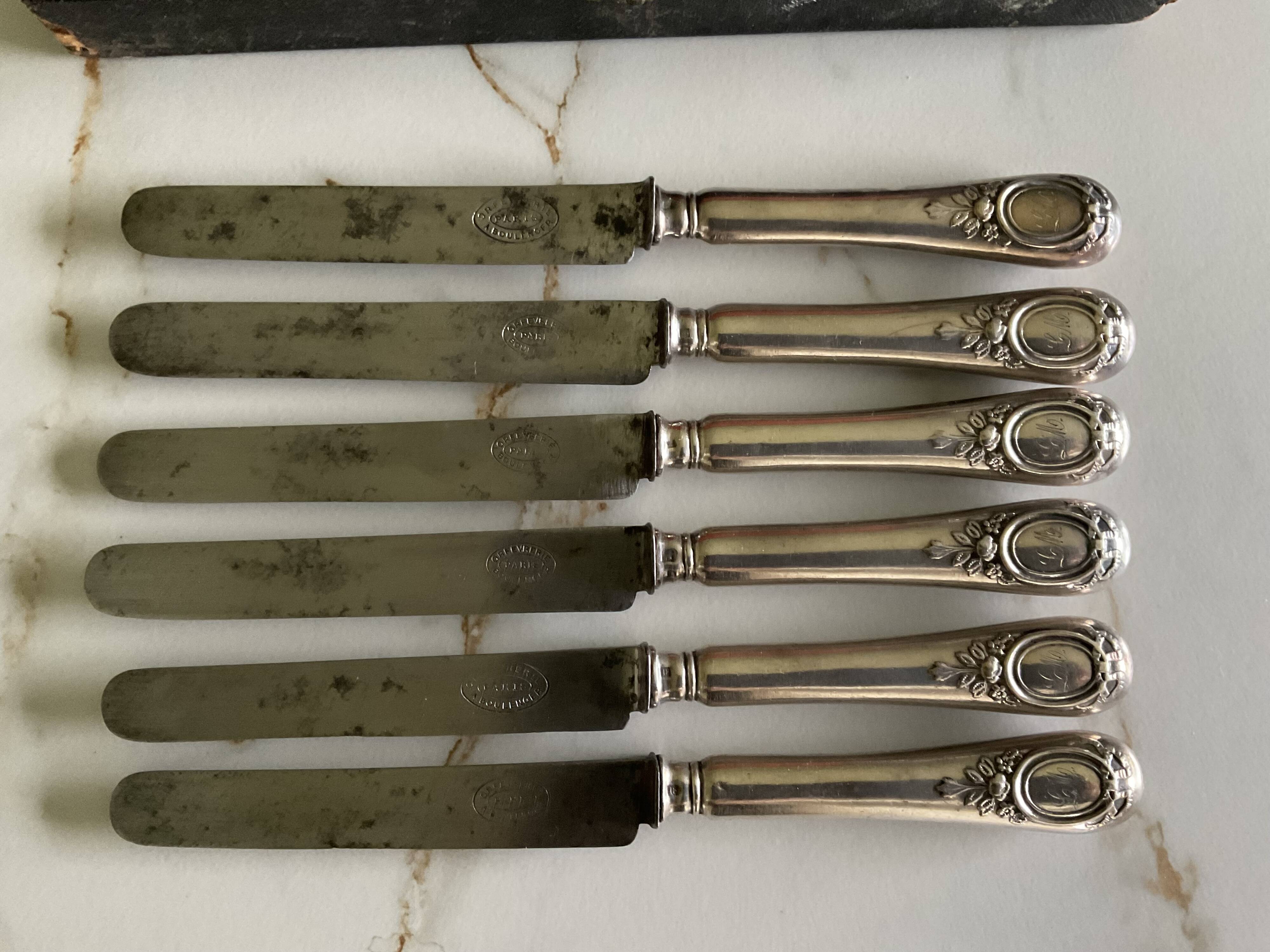 Box of 6 Boulenger knives. Antique. Monogrammed LM.