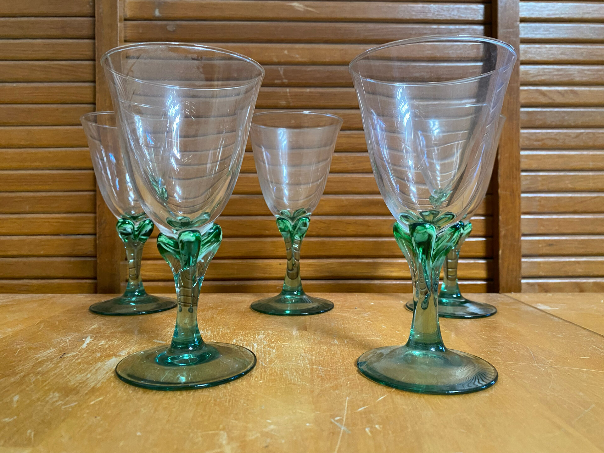 Série 5 verres à pied luminarc verre transparent & vert émeraude vinta