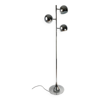 Lampadaire triple globes