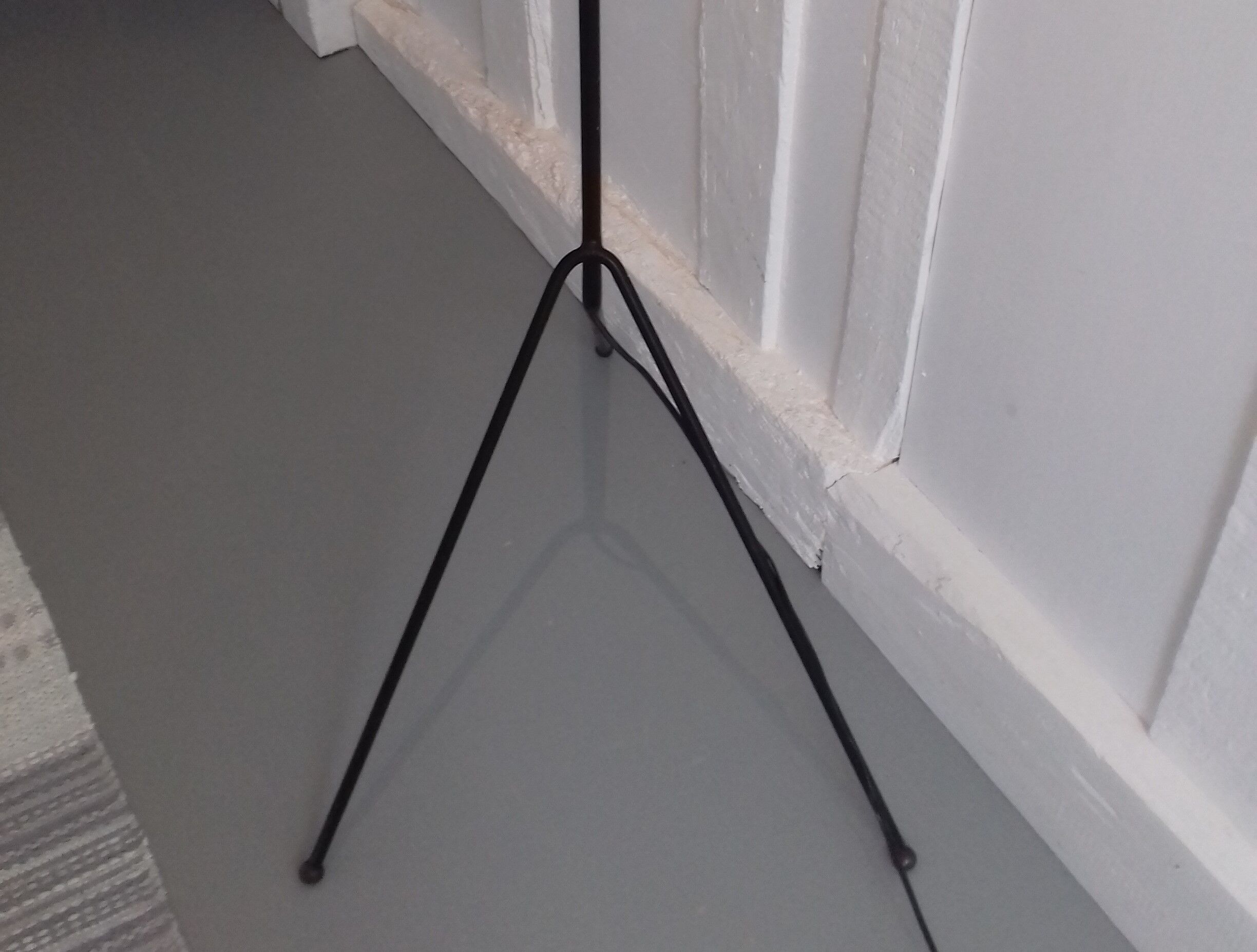 Tripod floor lamp from the 1950s