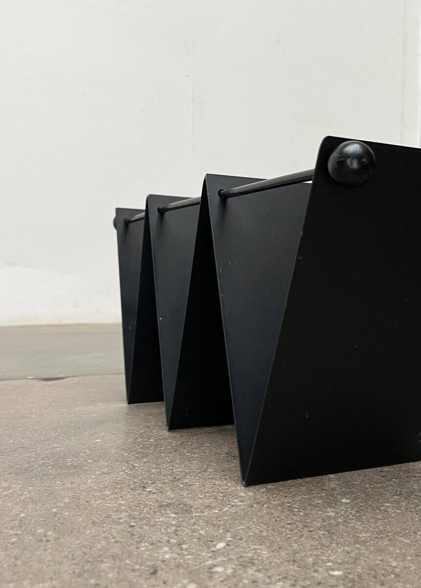 Postmodern Italian metal magazine rack, 1980s