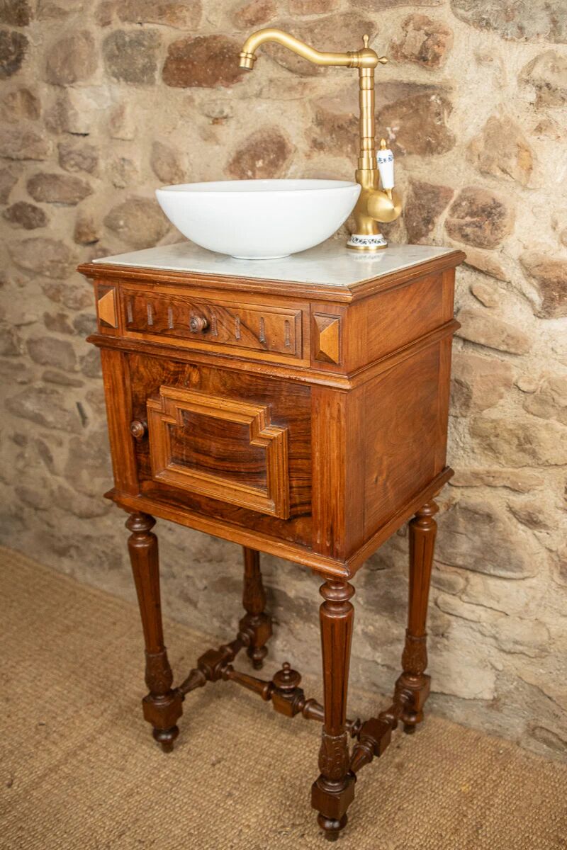 Vanity unit - antique washbasin in wood and marble