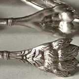12 teaspoons silver metal