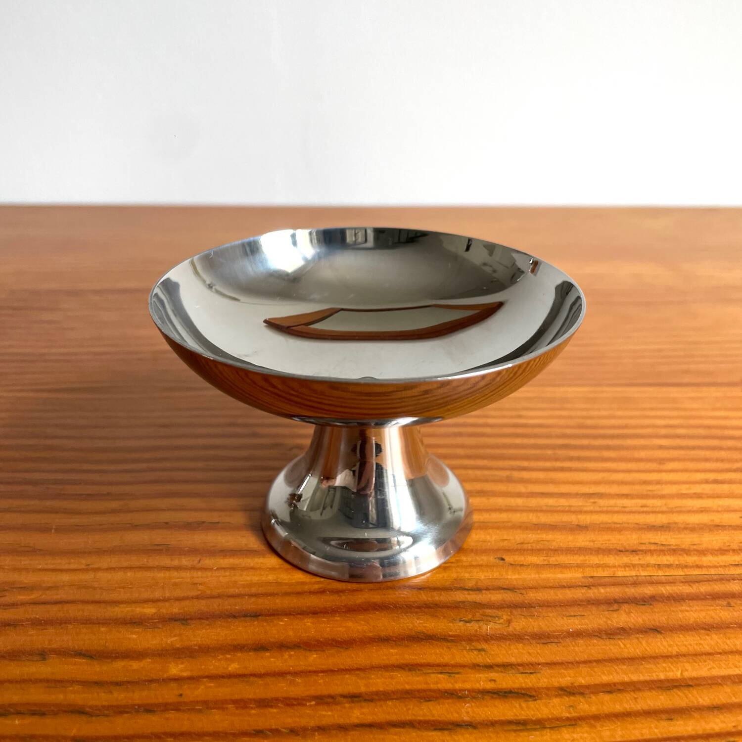 6 guy degrenne bowls