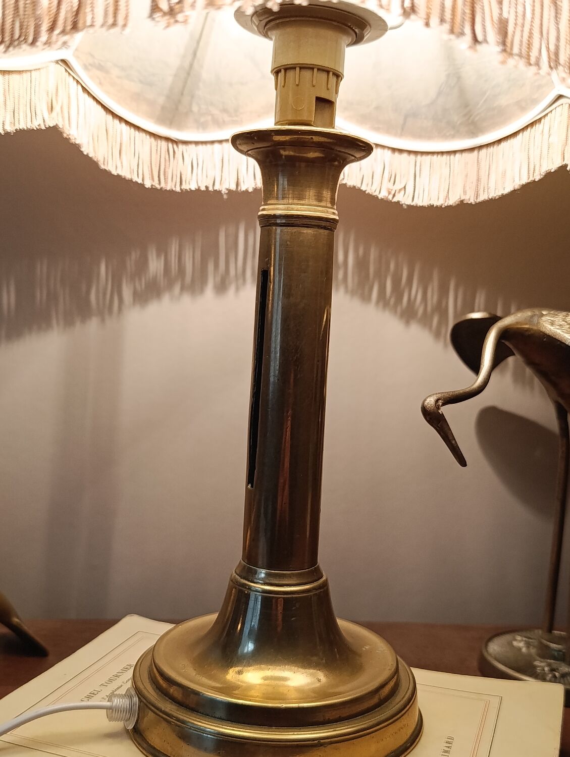 chic retro lamp in gold brass, pagoda lampshade imitation leather
