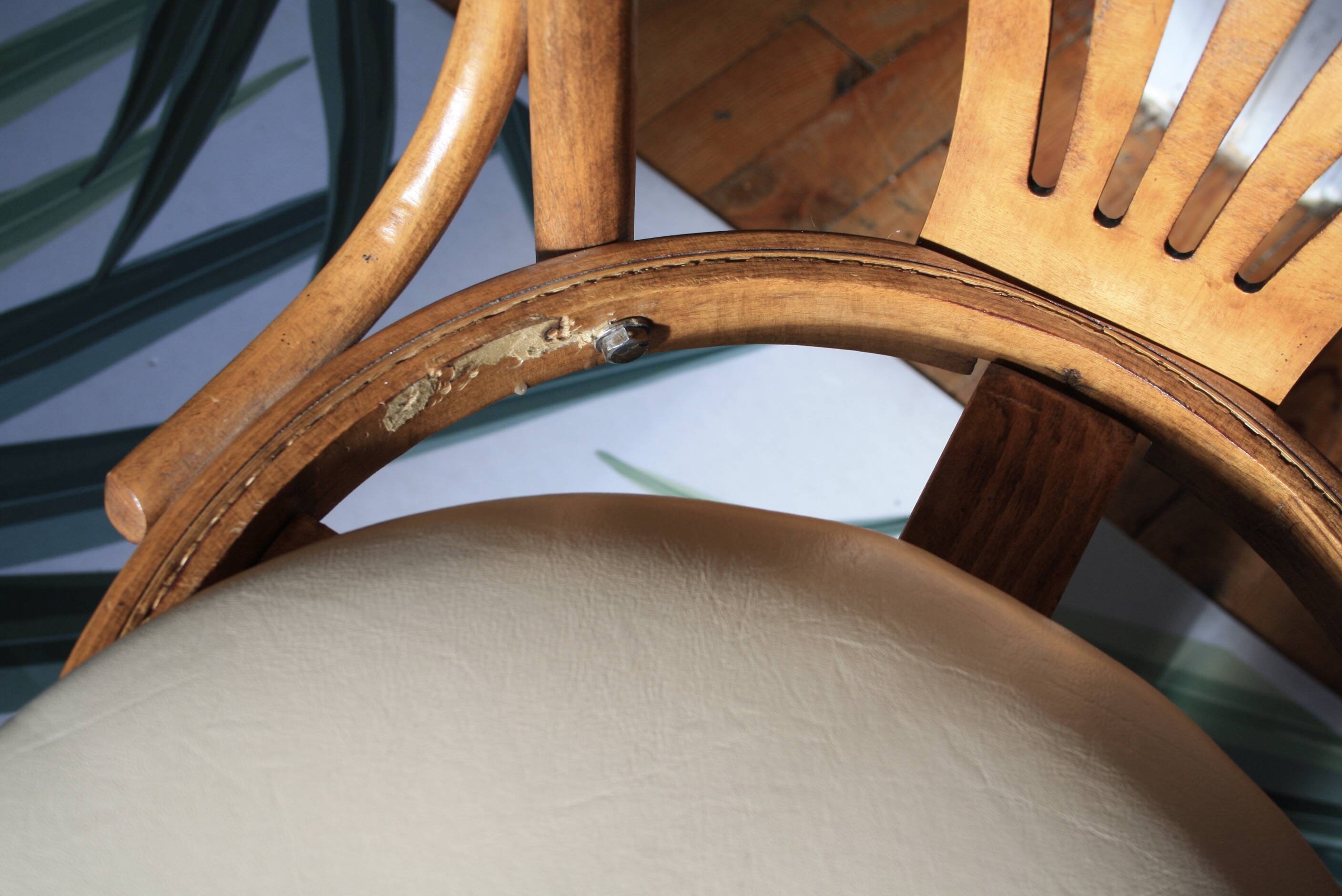 Fauteuil de bureau Americain pivotant en bois Thonet