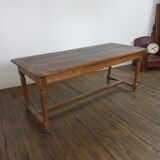 Farm table