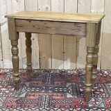 English fir desk table from the 1950s