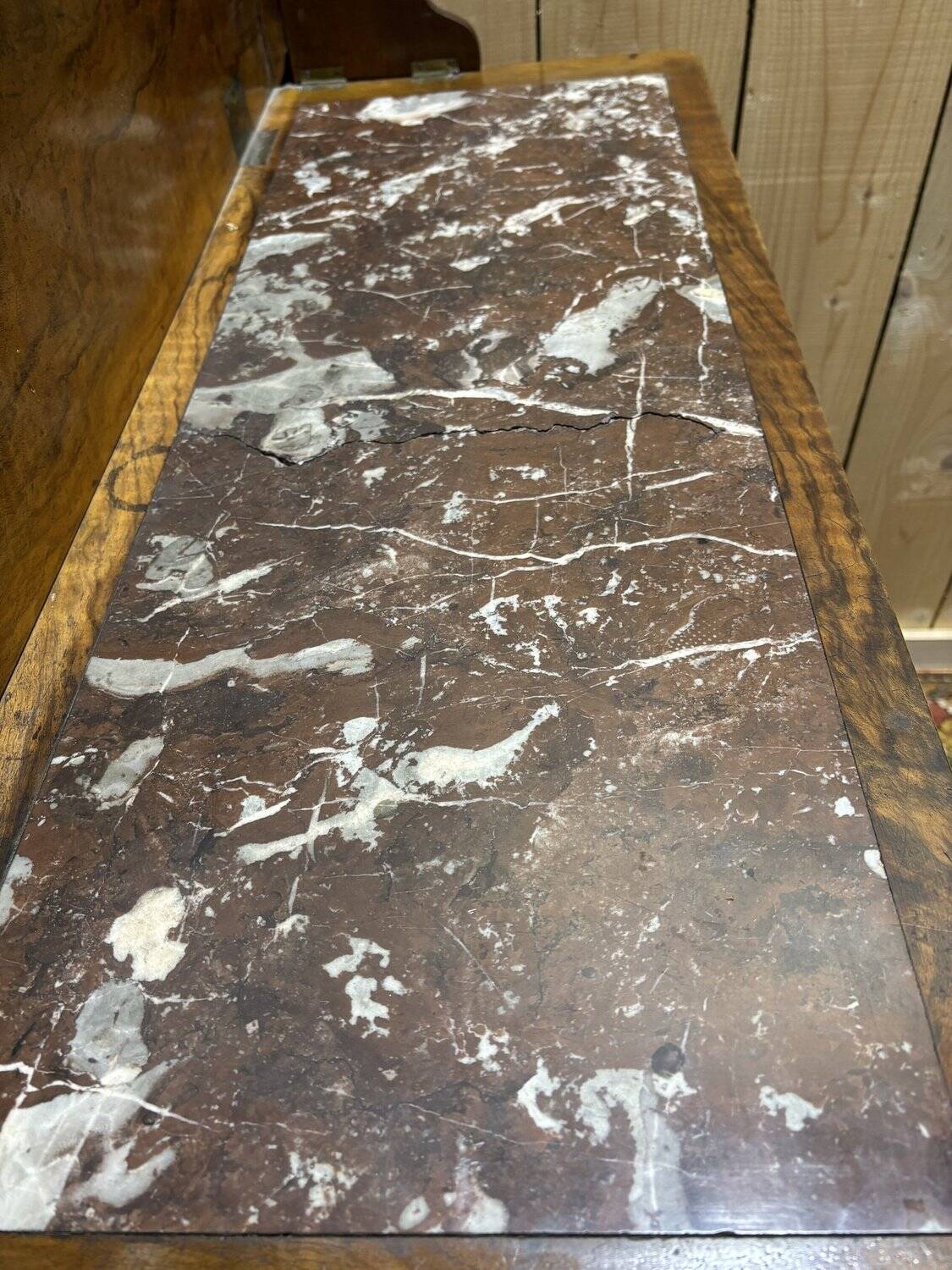 Console d’époque Napoléon III en noyer et placage