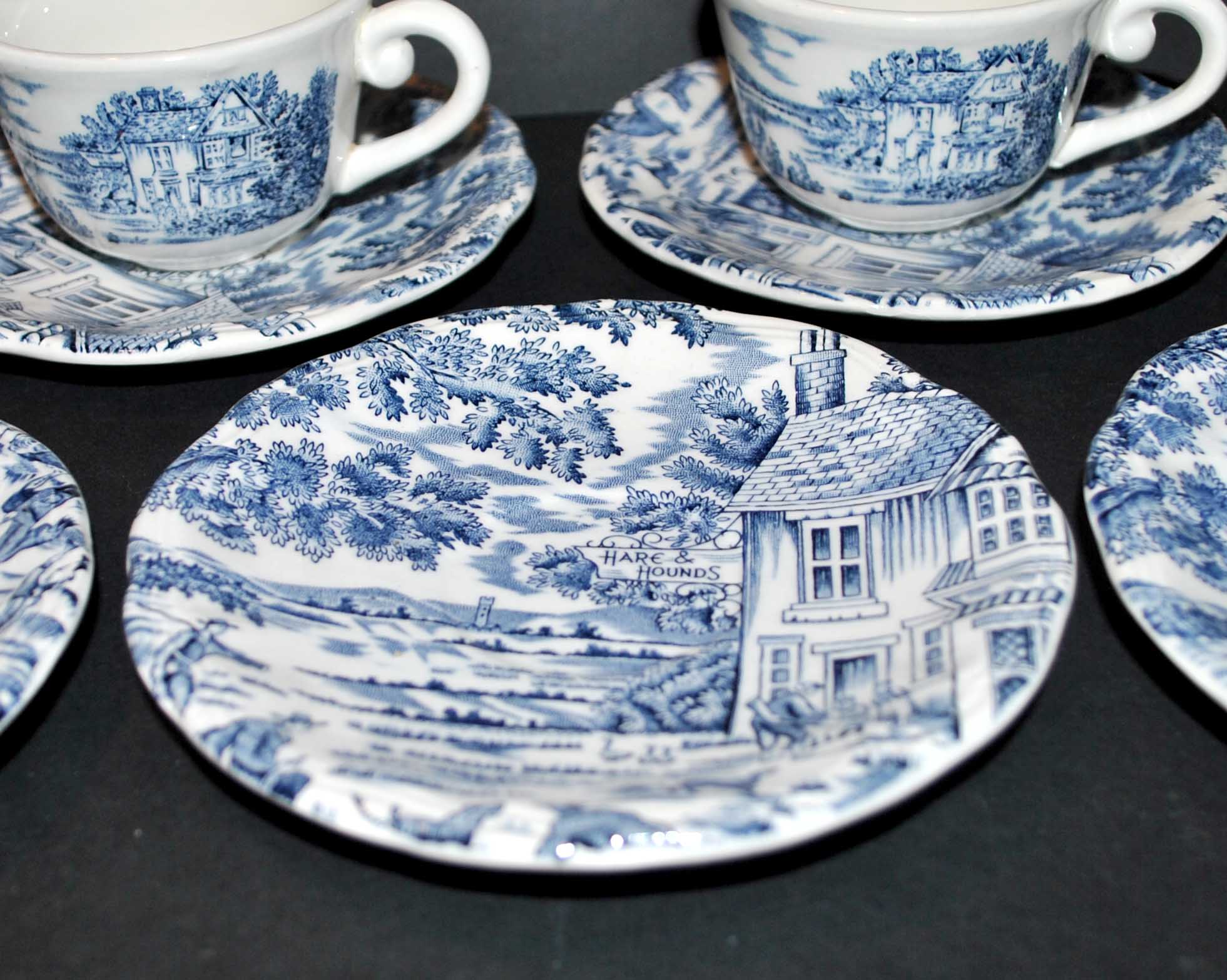 Series of 6 cups and saucers